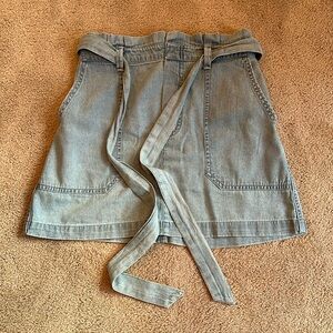 Super cute tie skirt!